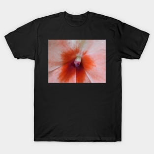 Impatien flower T-Shirt